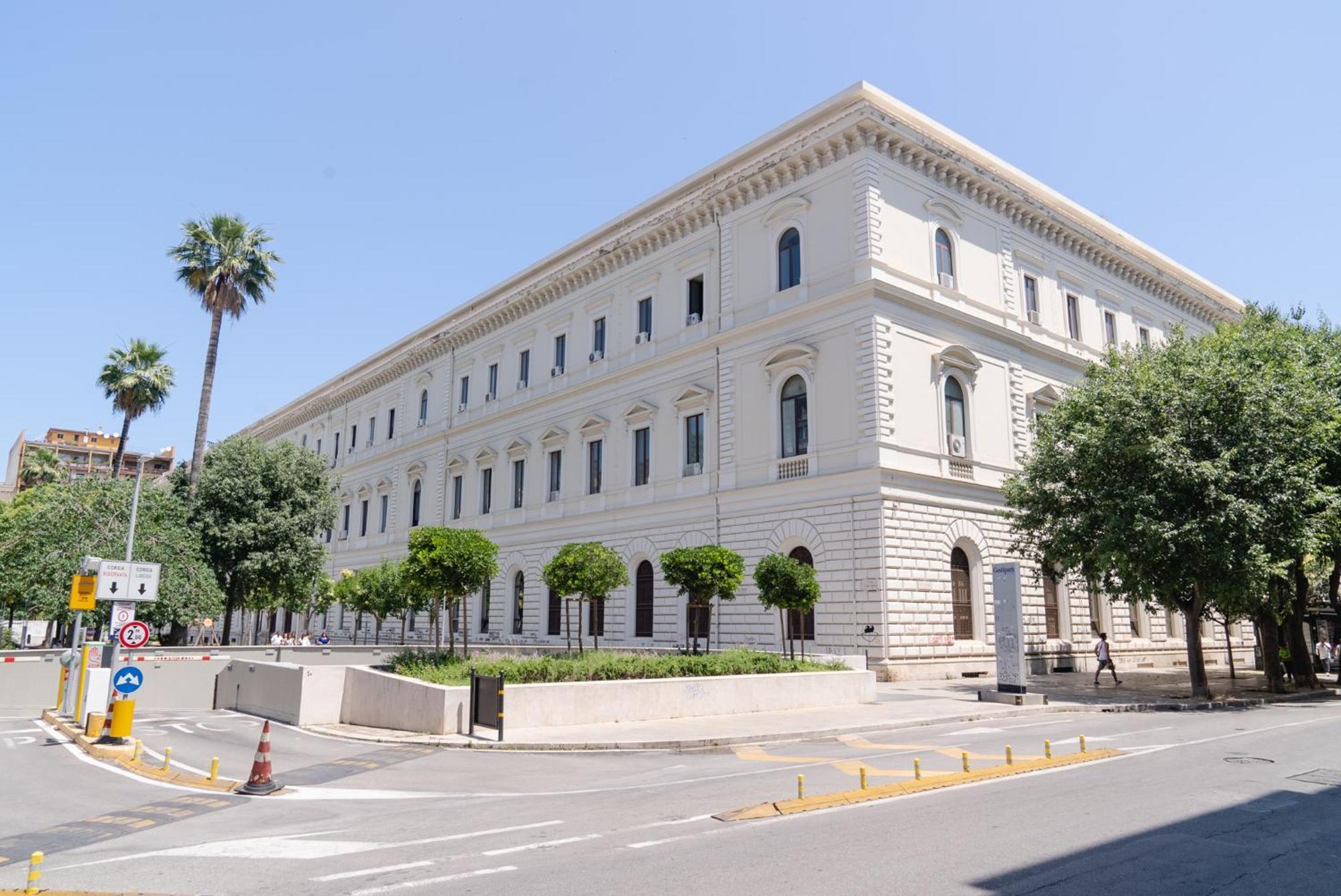 Shl _ Grandi Stazioni _ Bari Centrale Dış mekan fotoğraf